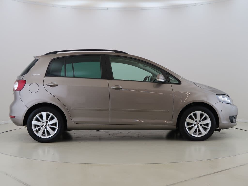 2011 Volkswagen GOLF - 4