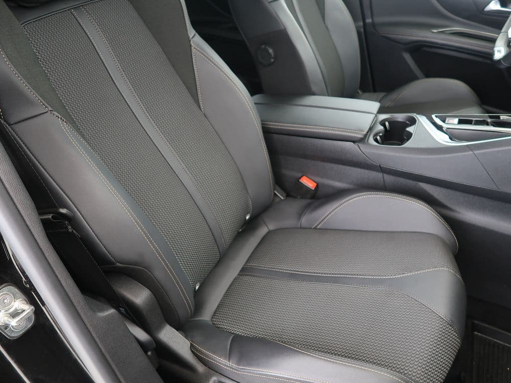 2023 Peugeot 3008 - 13