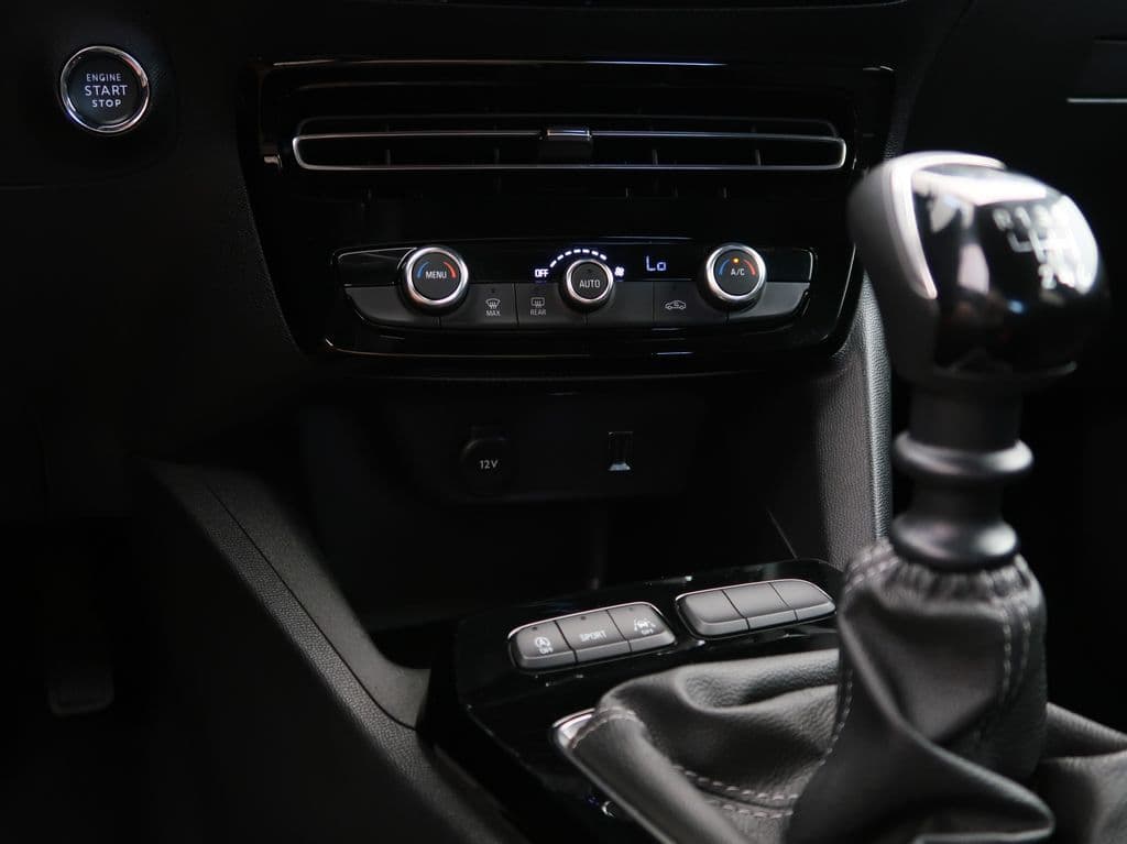 2024 Opel MOKKA - 18