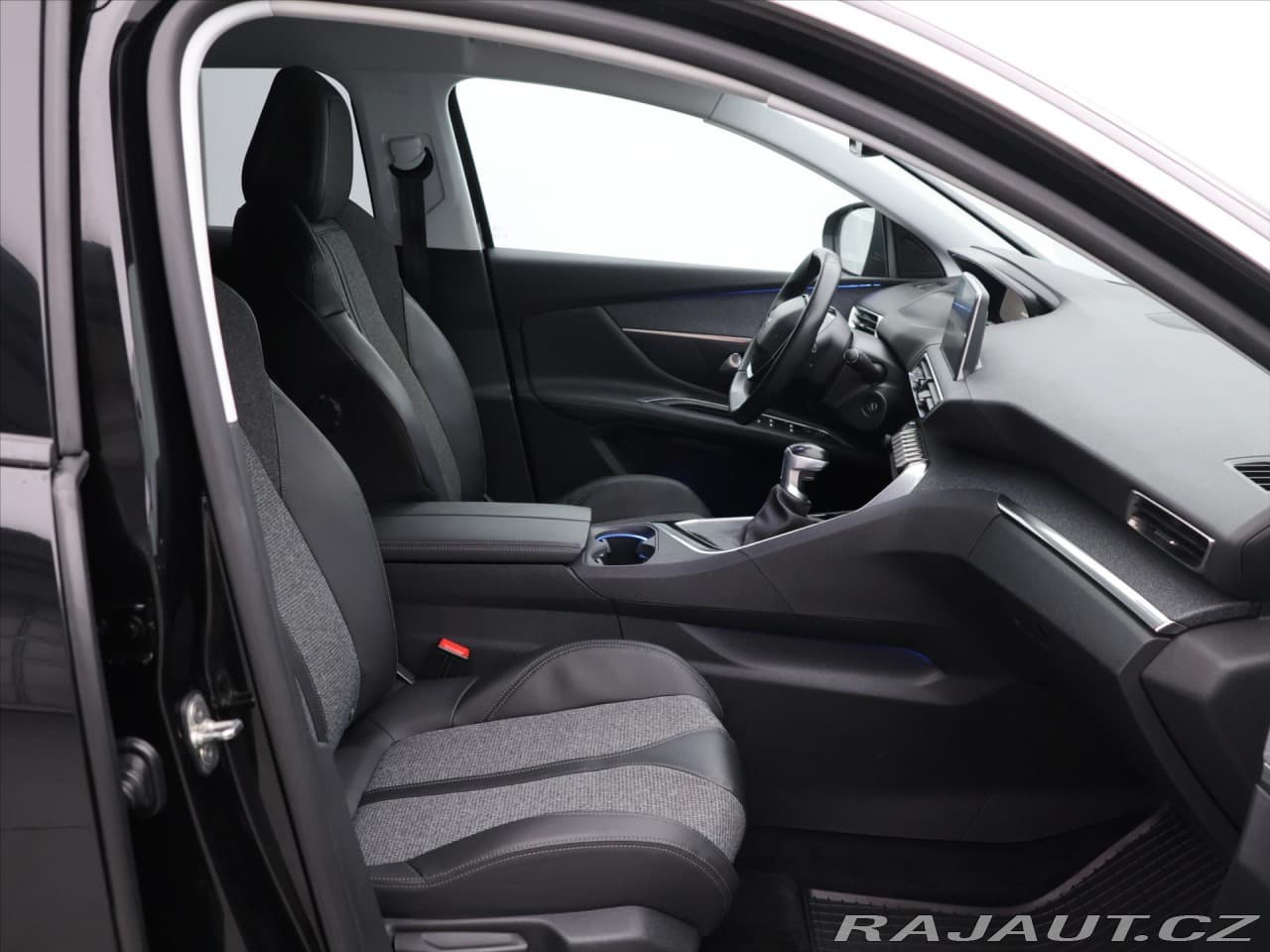 2017 Peugeot 3008 - 21