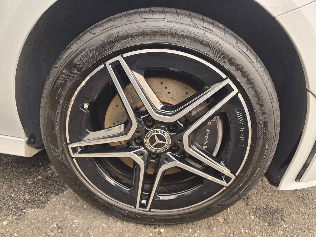 2022 Mercedes-Benz CLA - 21