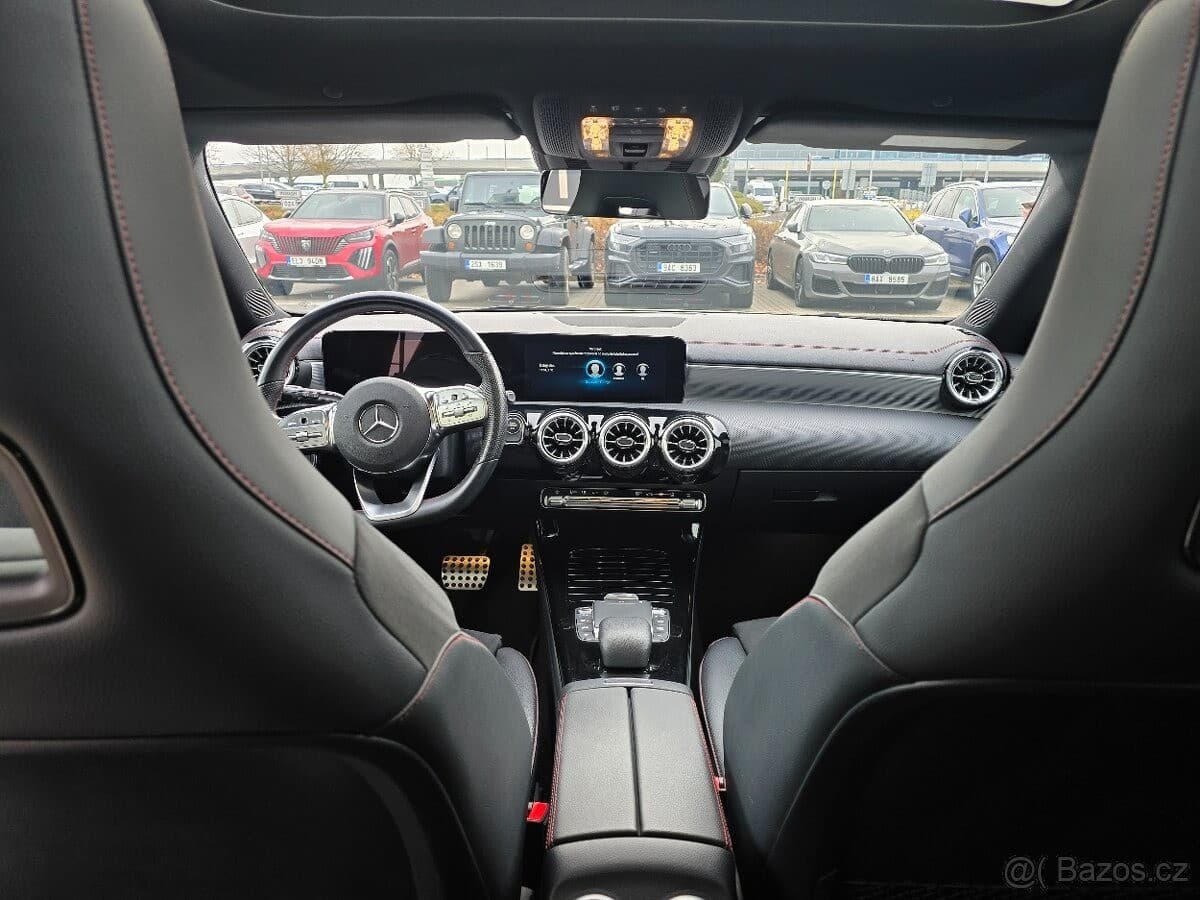 2022 Mercedes-Benz CLA - 29