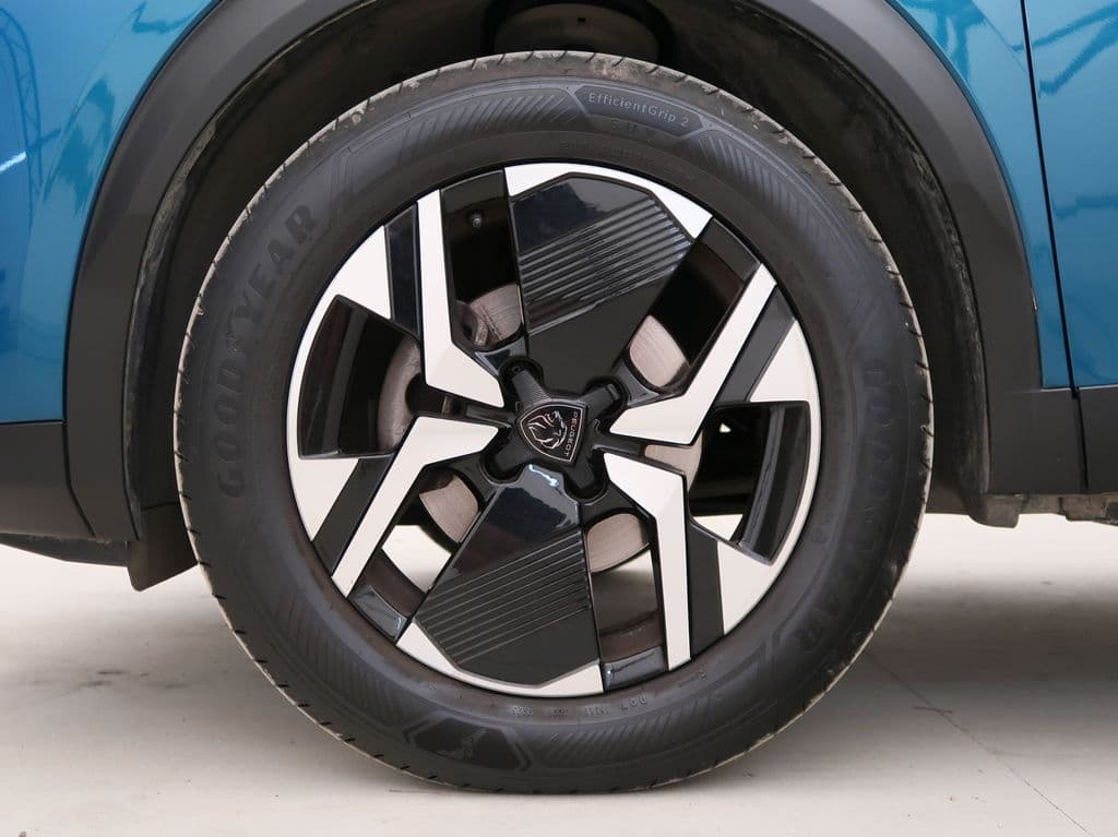 2025 Peugeot 2008 - 10