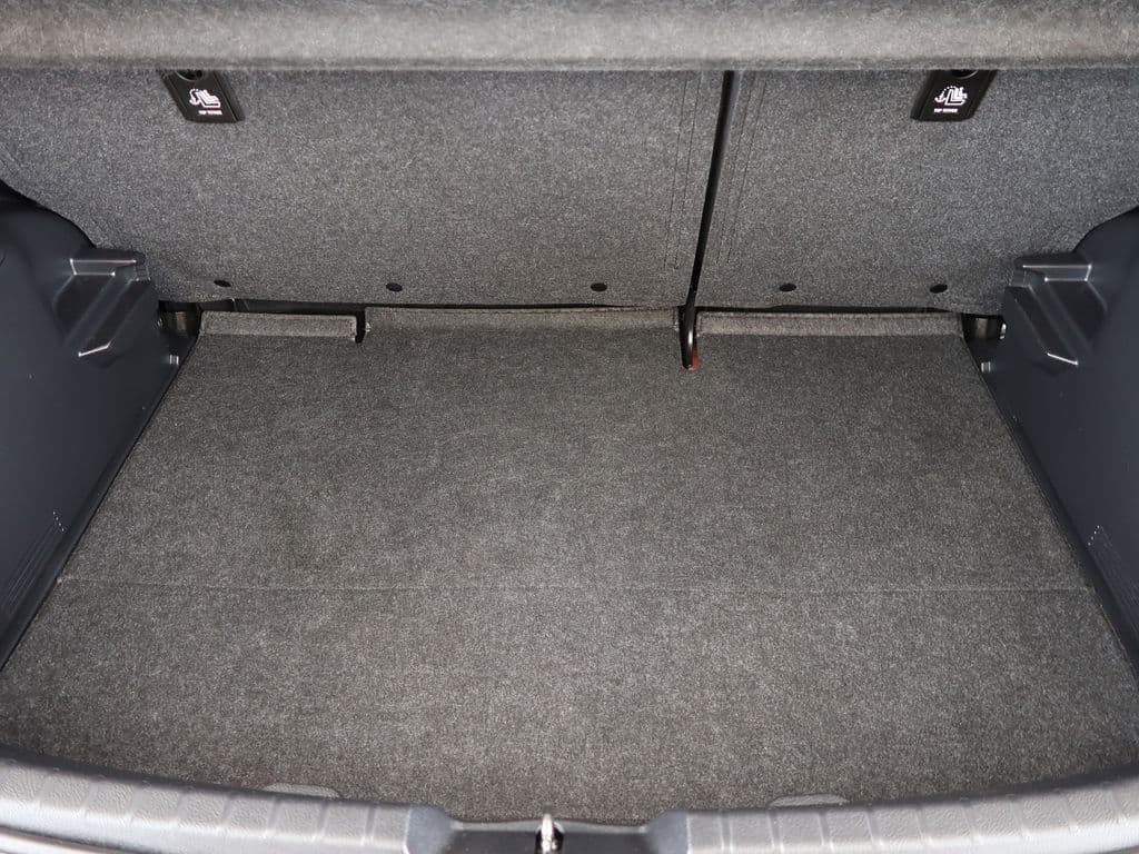 2018 Toyota YARIS - 11