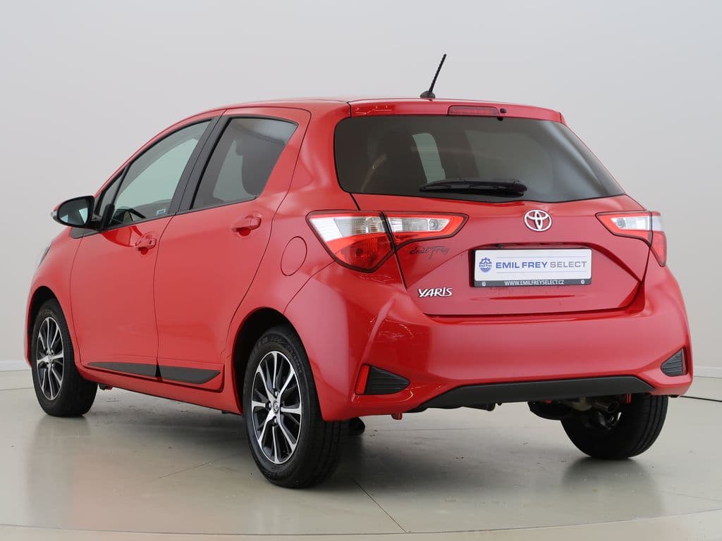 2018 Toyota YARIS - 7