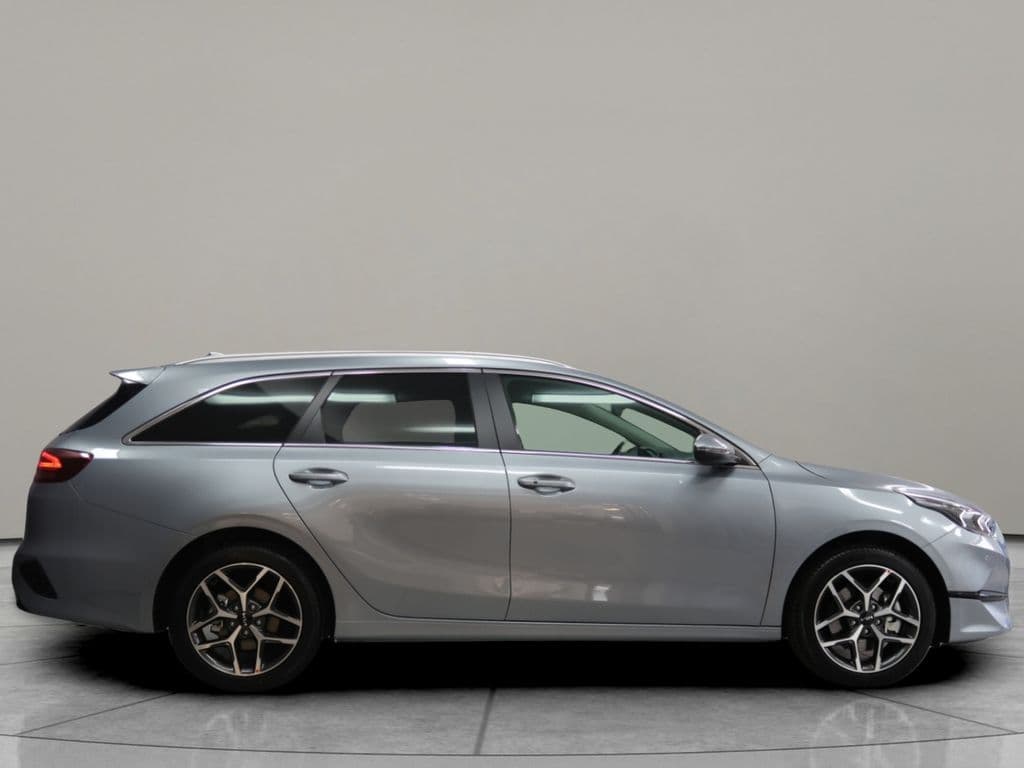 2025 Kia CEE'D - 4
