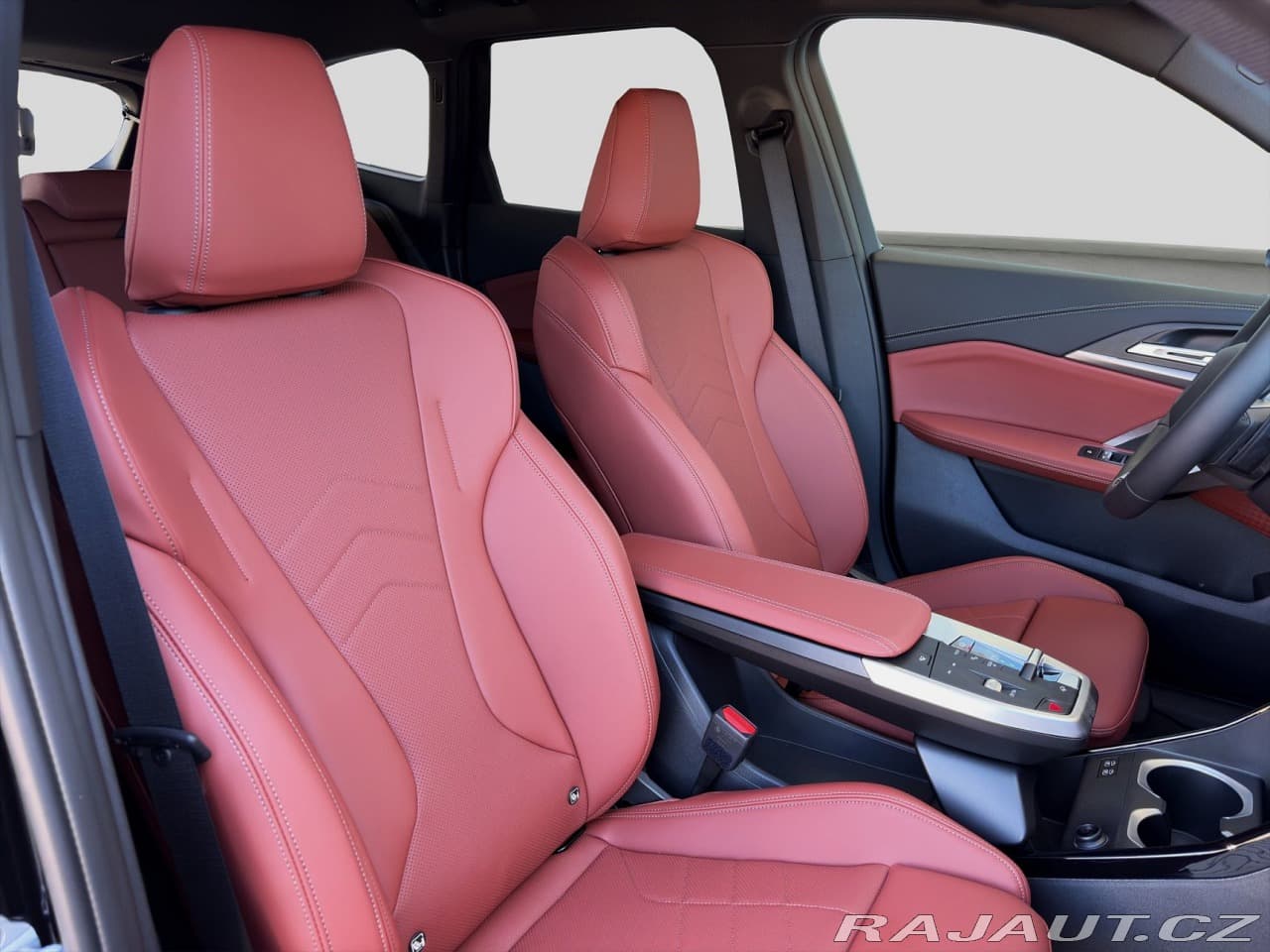 2025 BMW X1 - 16