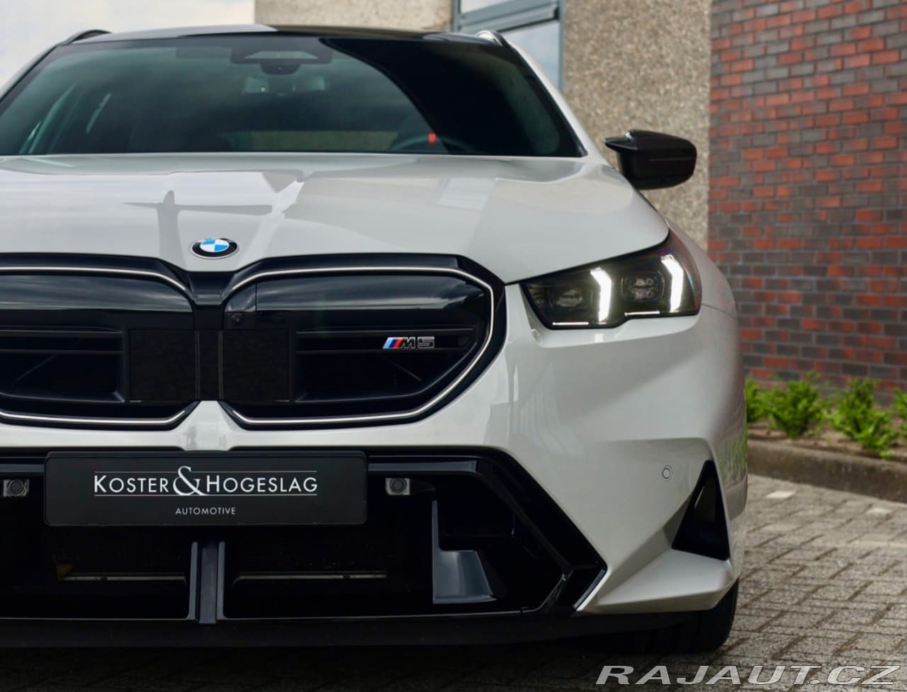 2025 BMW M5 - 9