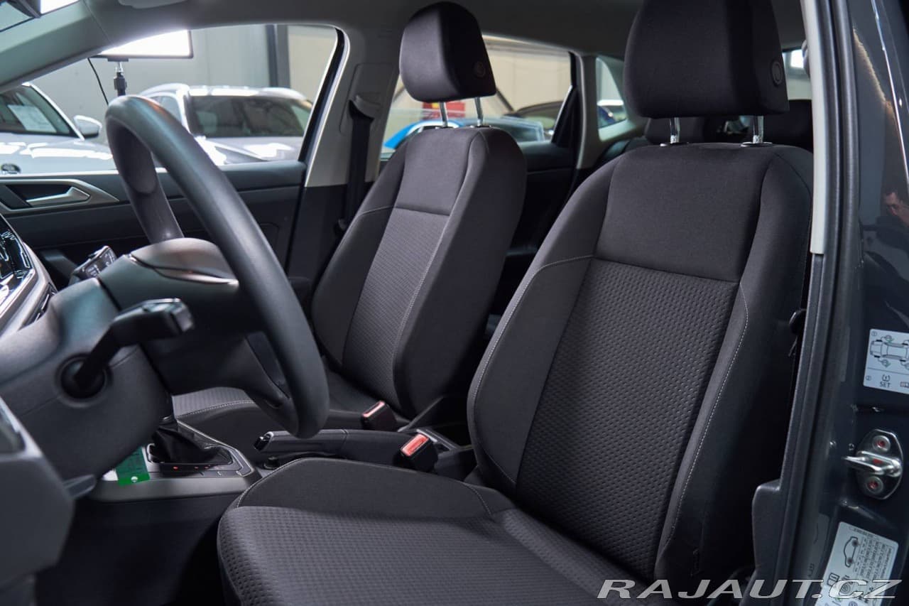 2019 Volkswagen POLO - 11
