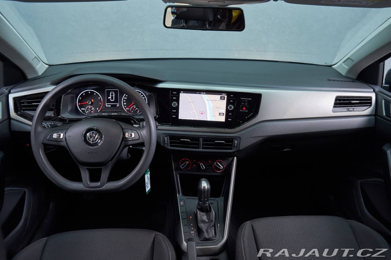 2019 Volkswagen POLO - 8