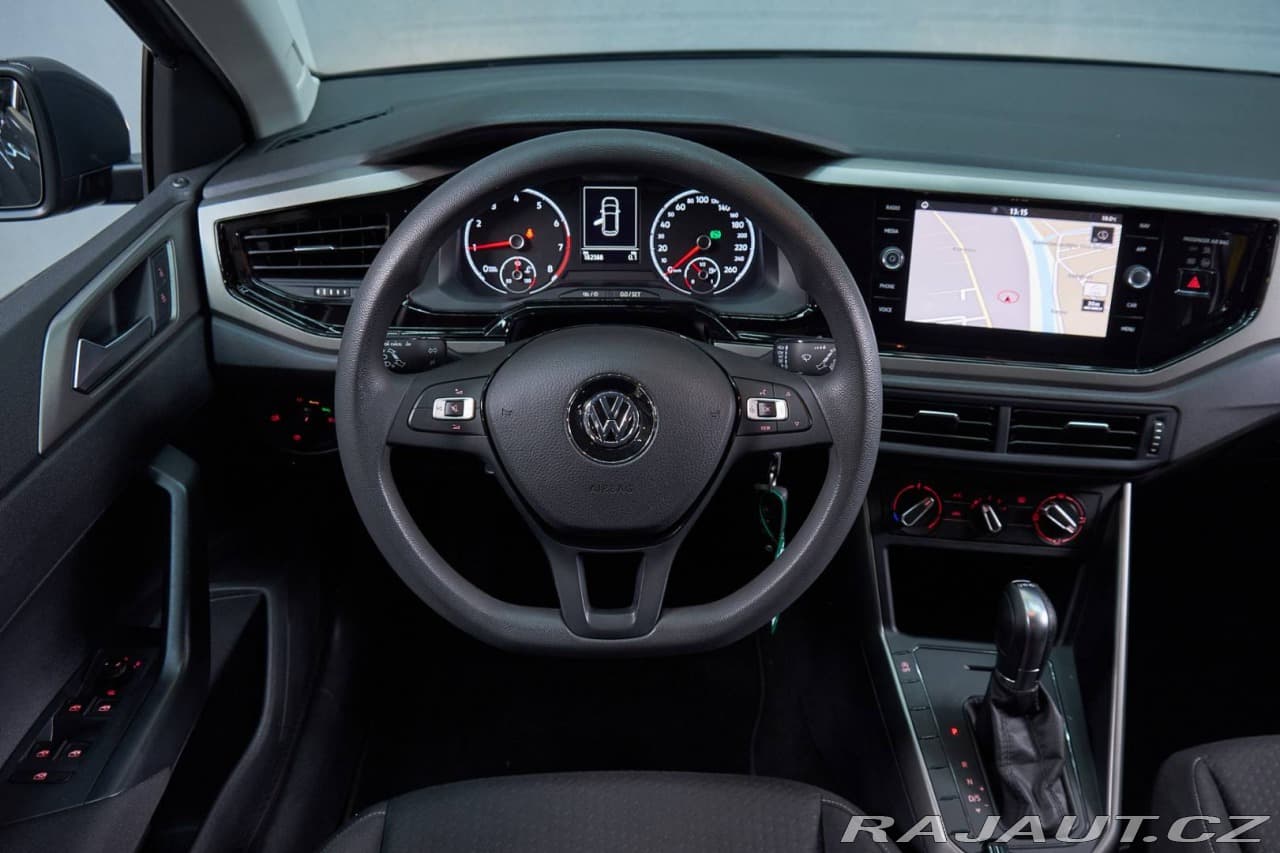 2019 Volkswagen POLO - 9