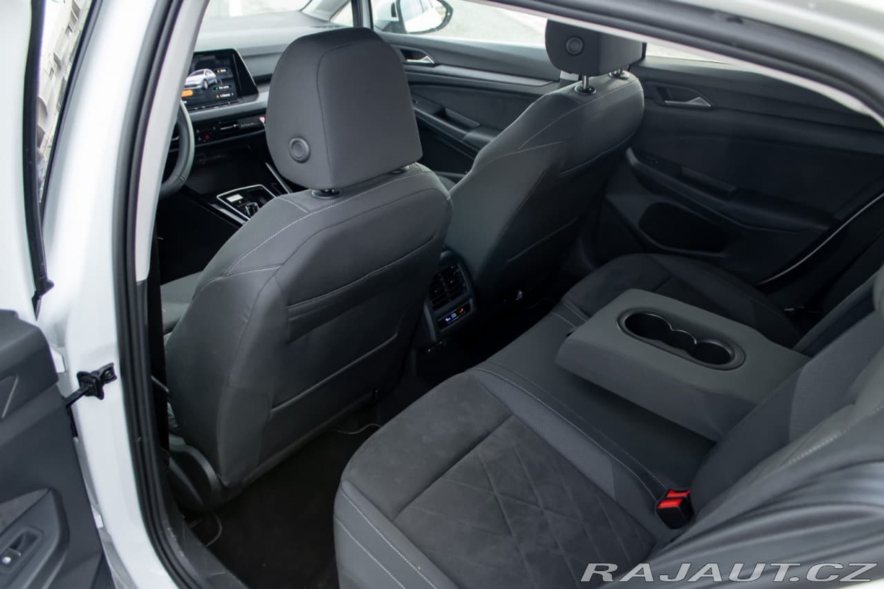 2024 Volkswagen GOLF - 29