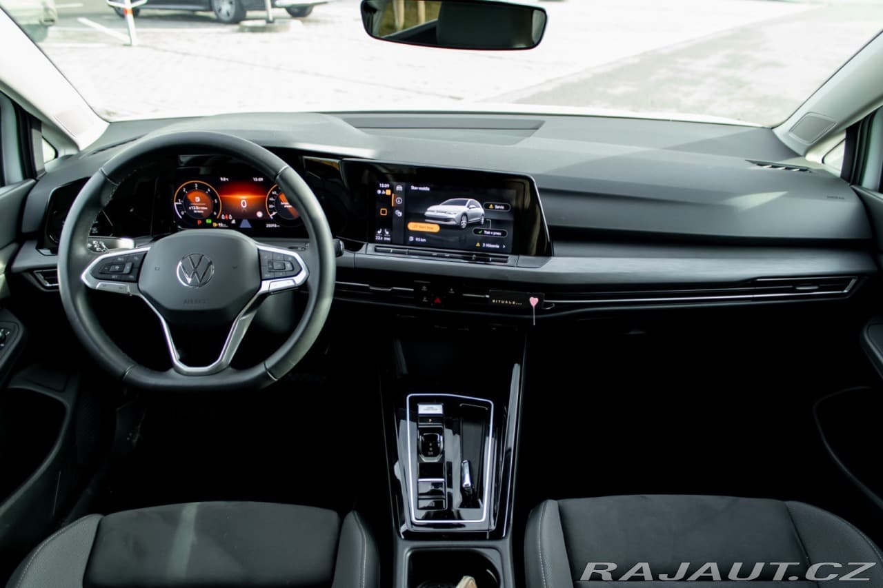 2024 Volkswagen GOLF - 35