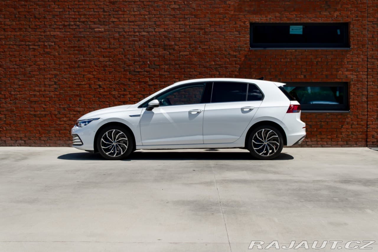 2024 Volkswagen GOLF - 9