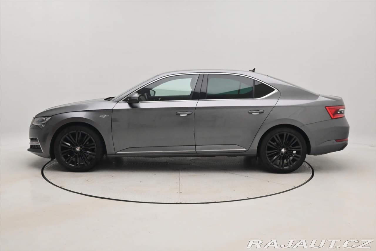2022 Škoda SUPERB - 8