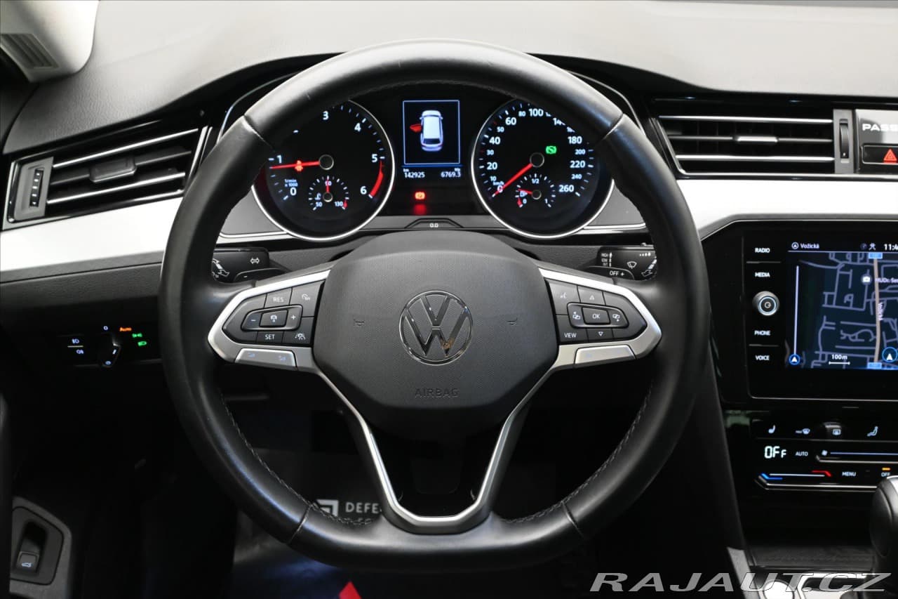 2023 Volkswagen PASSAT - 18