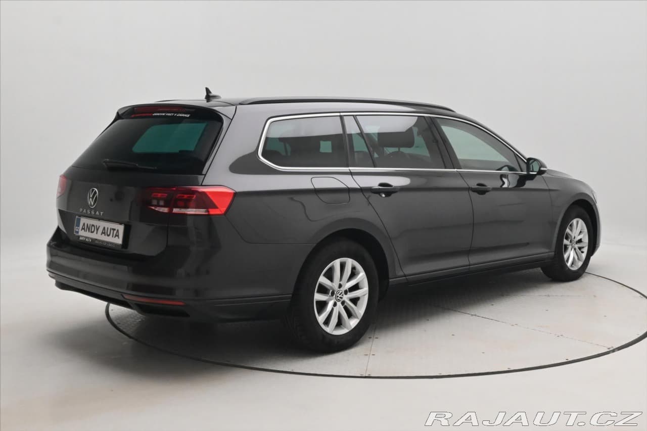 2023 Volkswagen PASSAT - 5