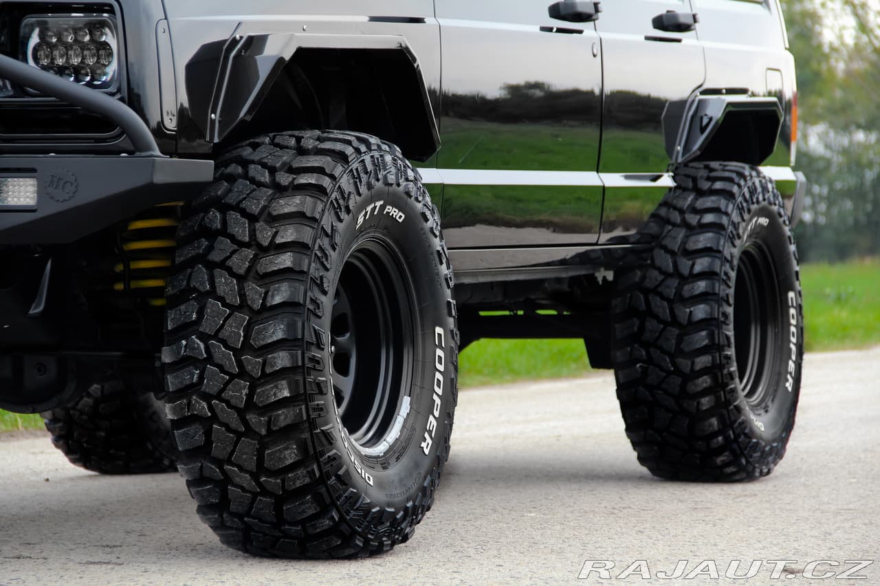 2001 Jeep CHEROKEE - 9