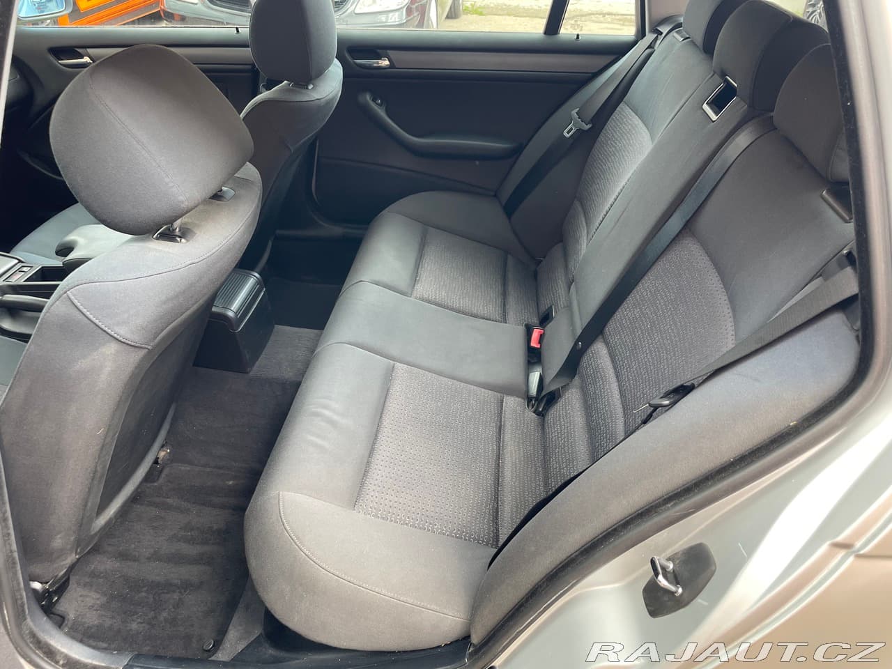 2006 BMW 3-SERIES - 13