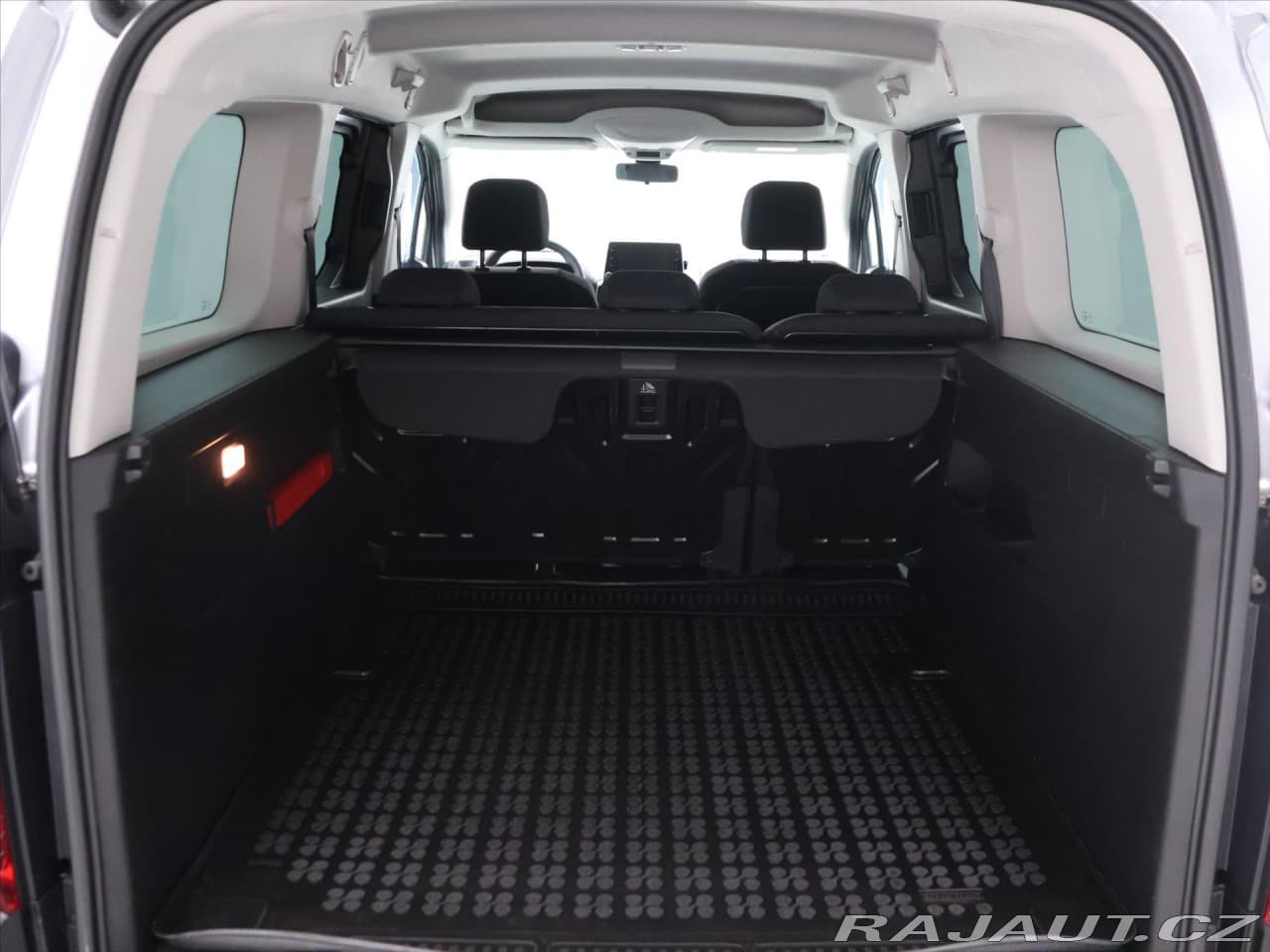 2021 Citroen BERLINGO - 10