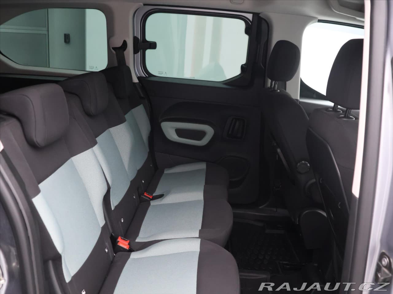 2021 Citroen BERLINGO - 13