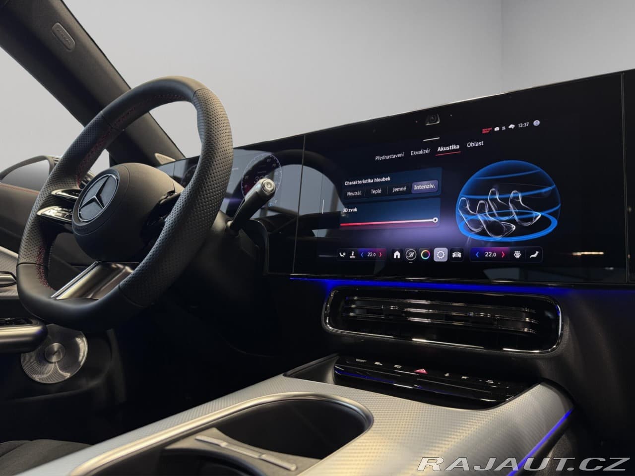 2025 Mercedes-Benz CLA - 12