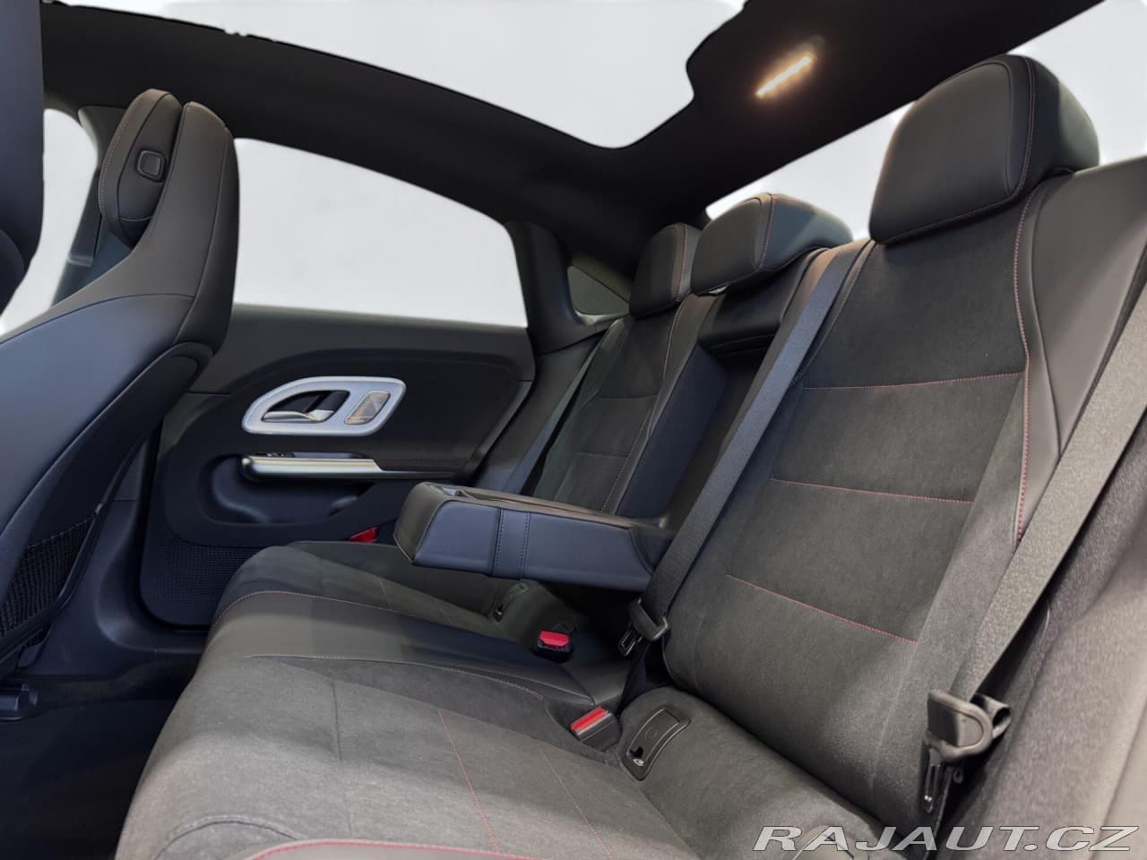 2025 Mercedes-Benz CLA - 19