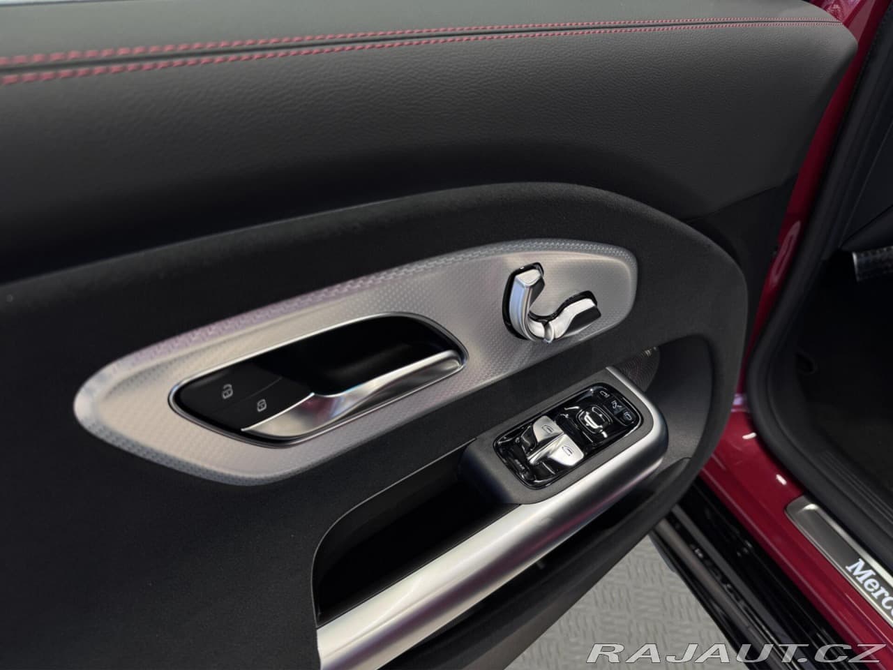 2025 Mercedes-Benz CLA - 8