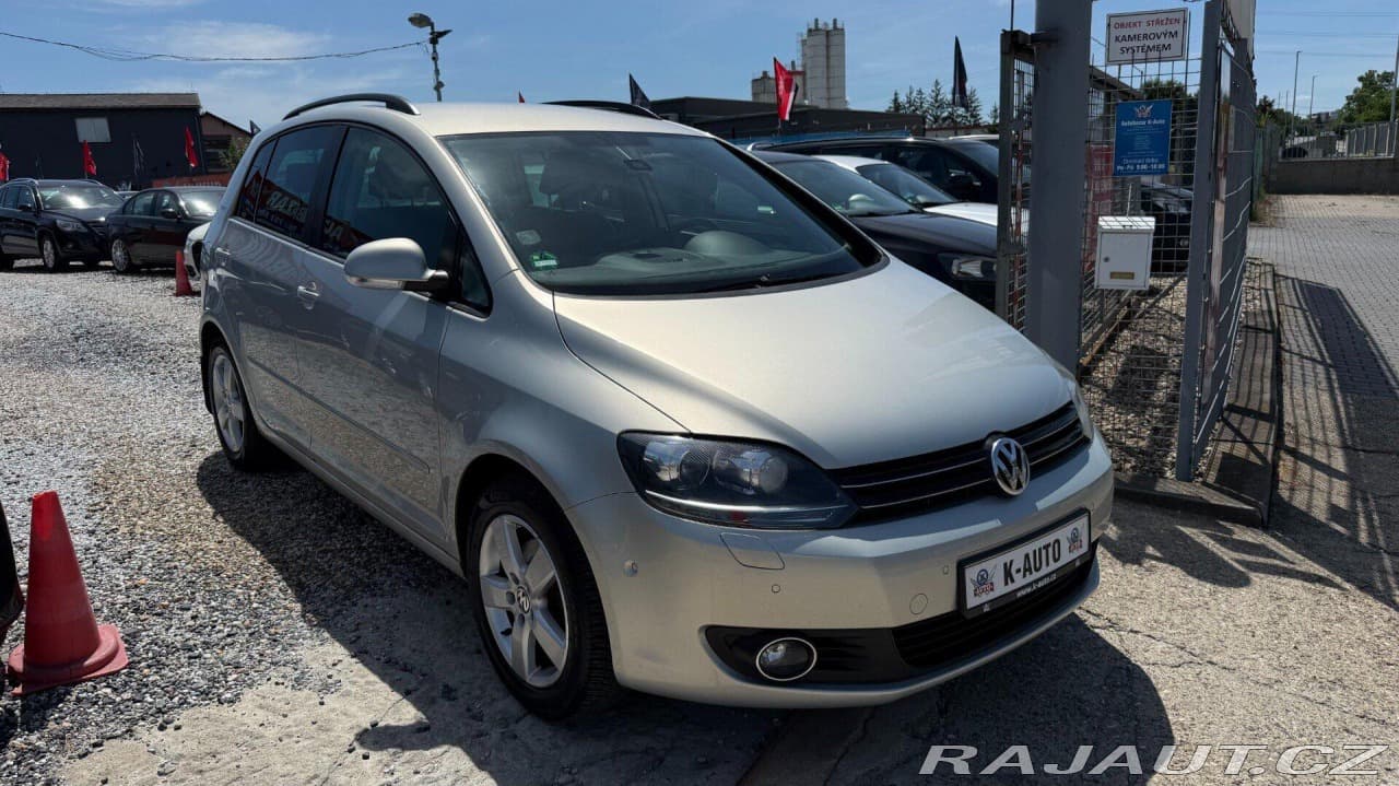 2010 Volkswagen GOLF - 3