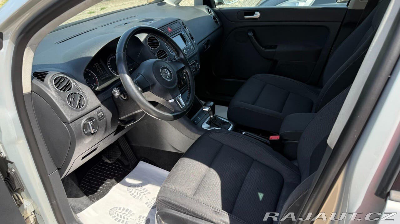 2010 Volkswagen GOLF - 8