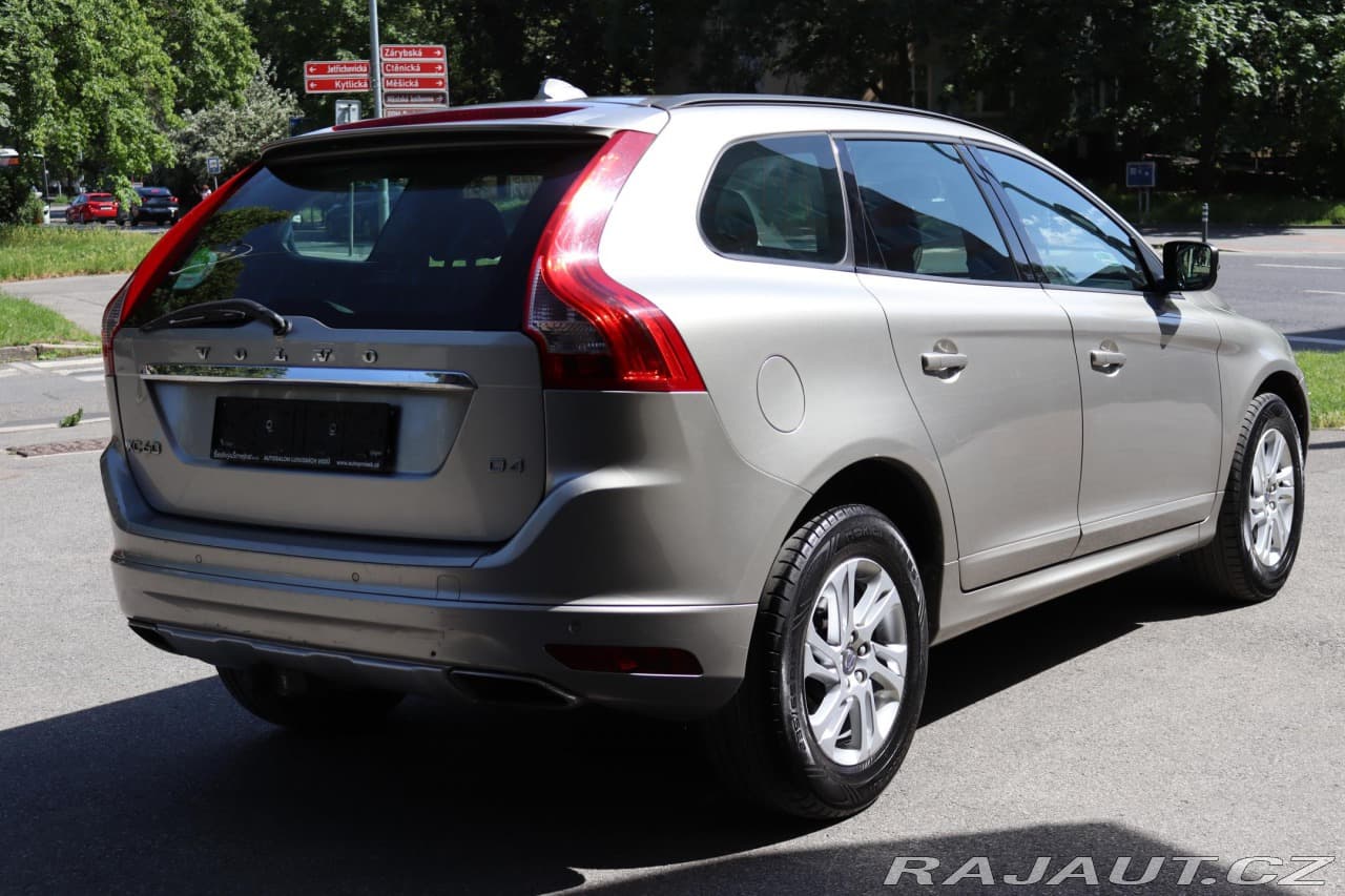 2015 Volvo XC60 - 28