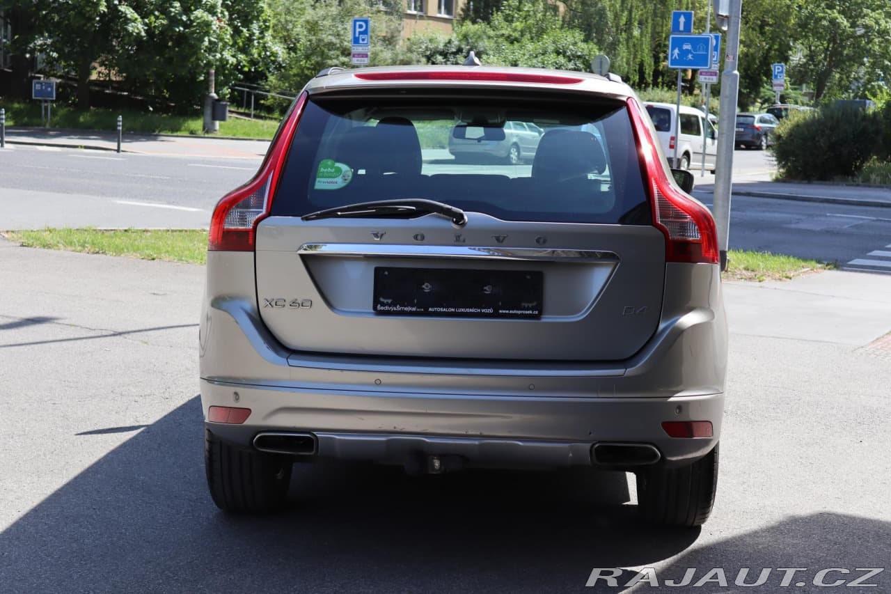 2015 Volvo XC60 - 31