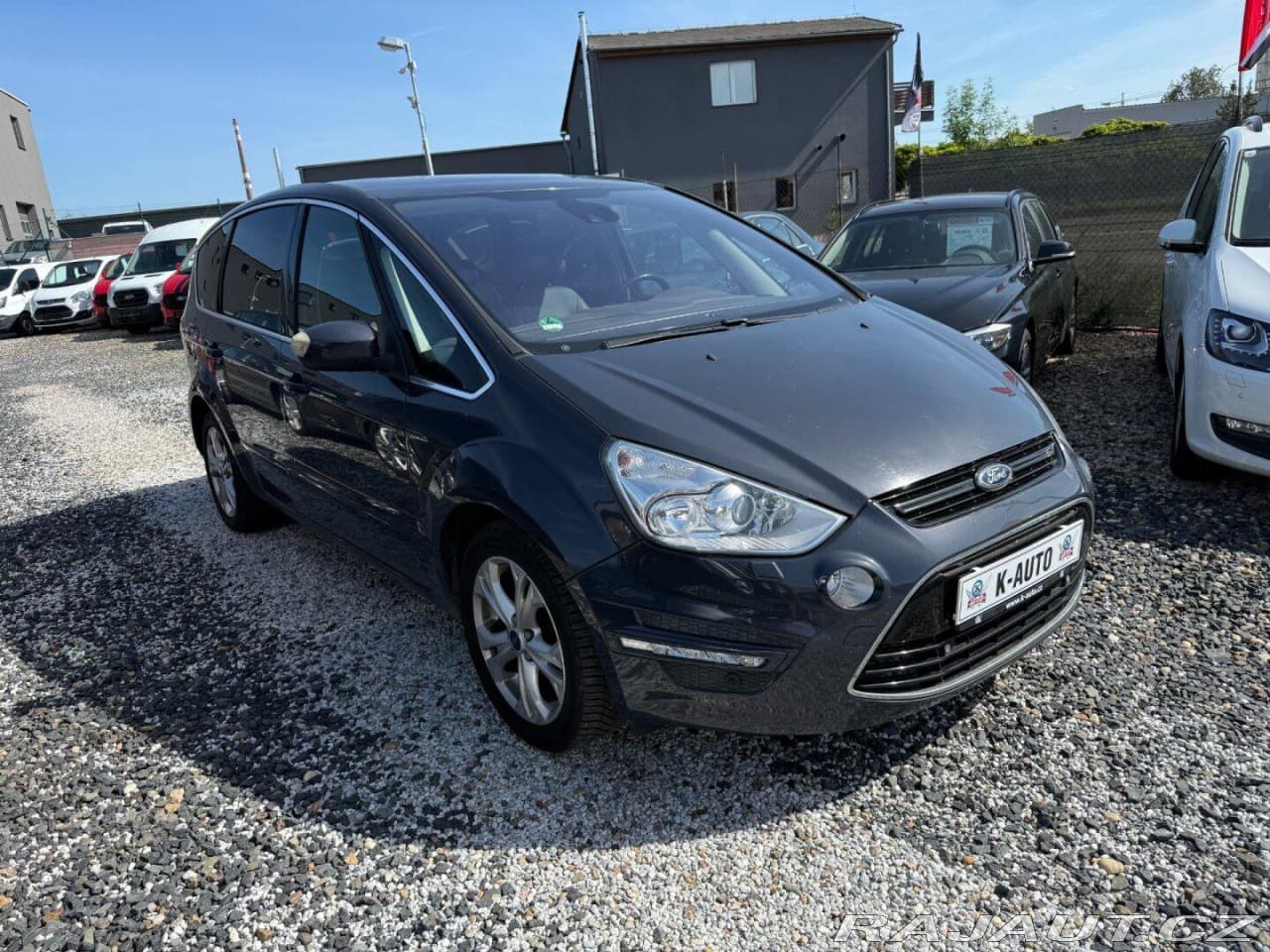 2012 Ford S-MAX - 4