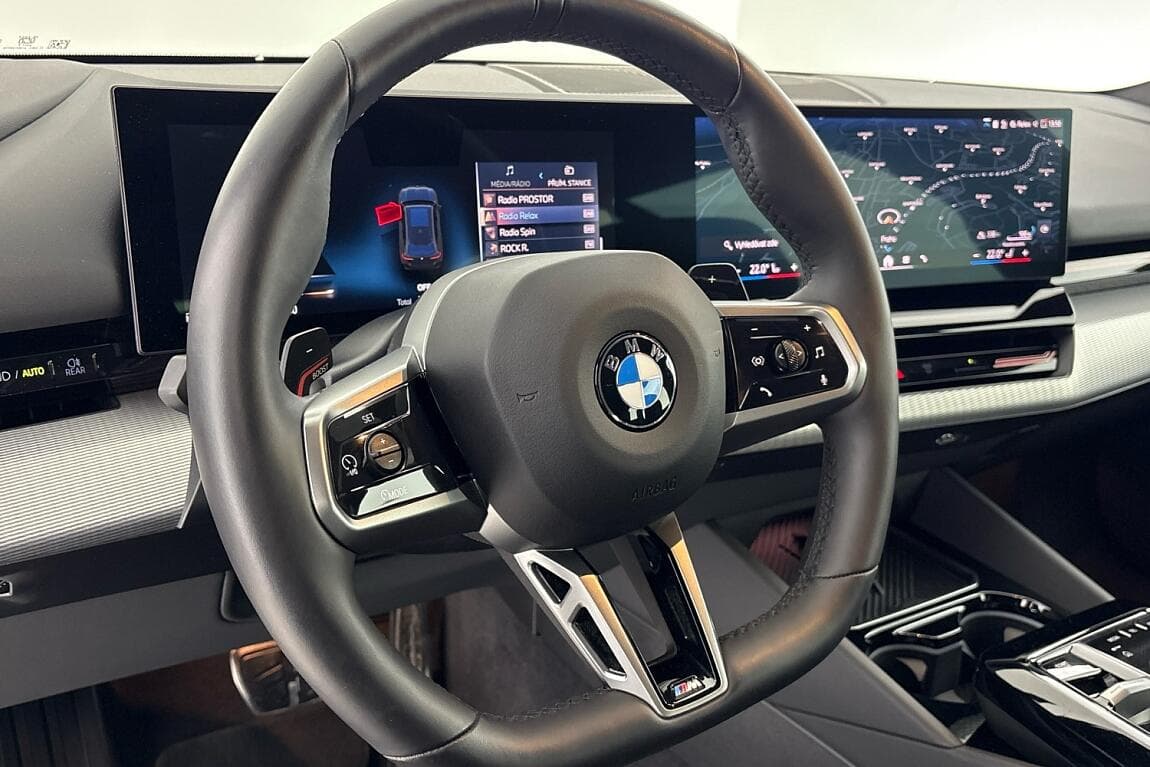 2025 BMW 5-SERIES - 52