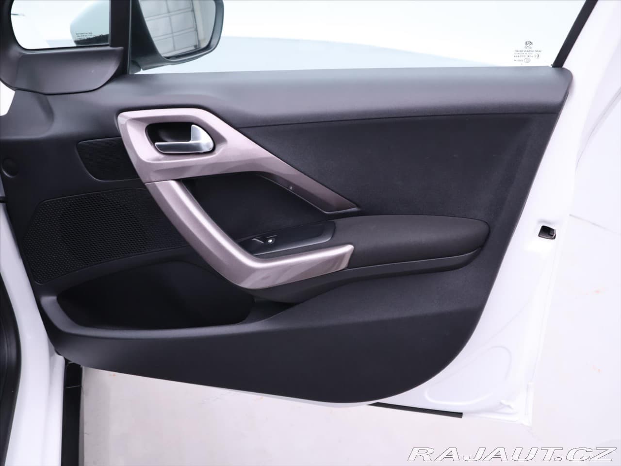 2015 Peugeot 2008 - 37