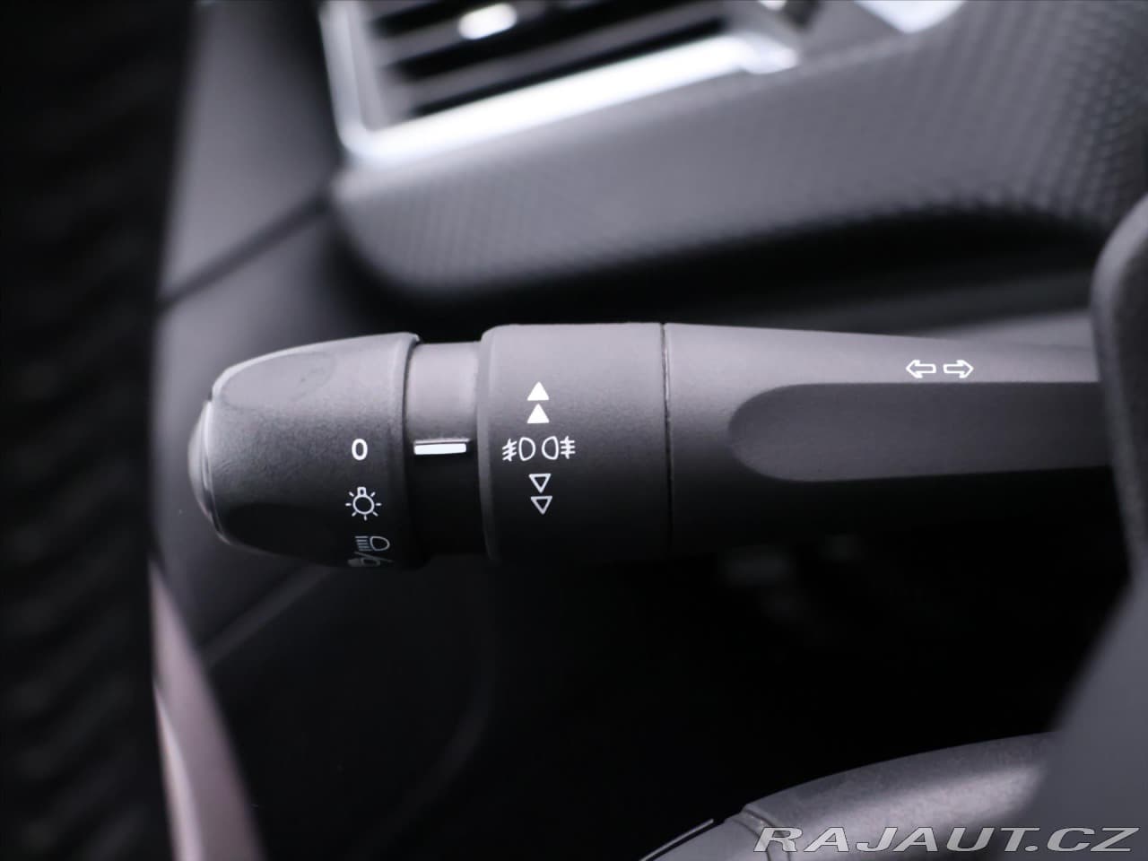 2015 Peugeot 2008 - 58