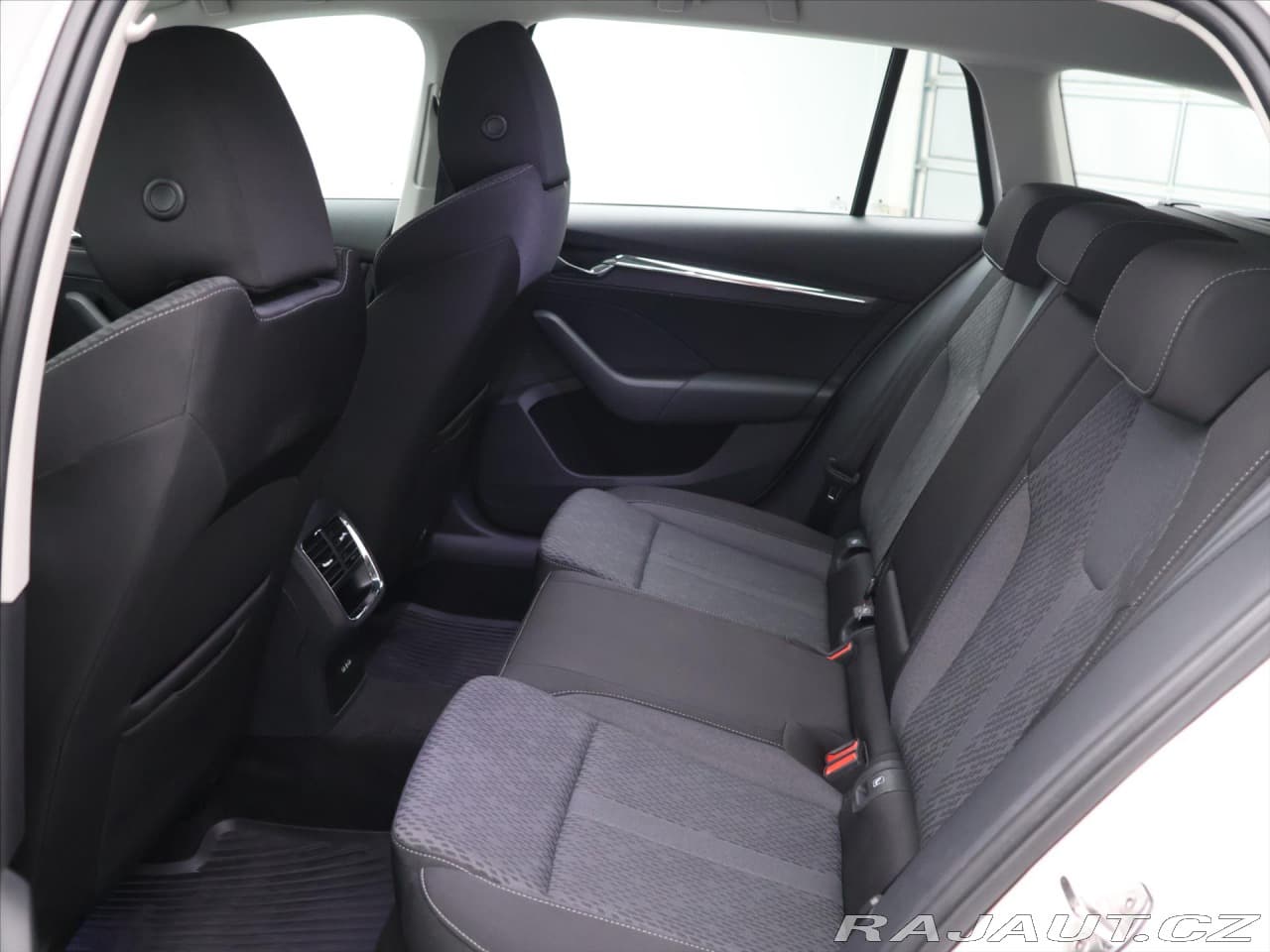 2023 Škoda OCTAVIA - 14