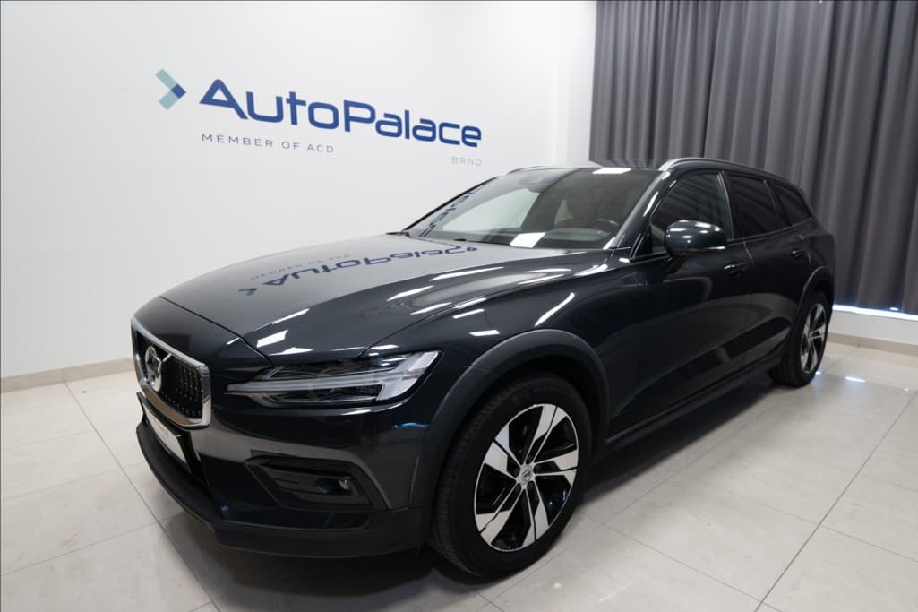2019 Volvo V60