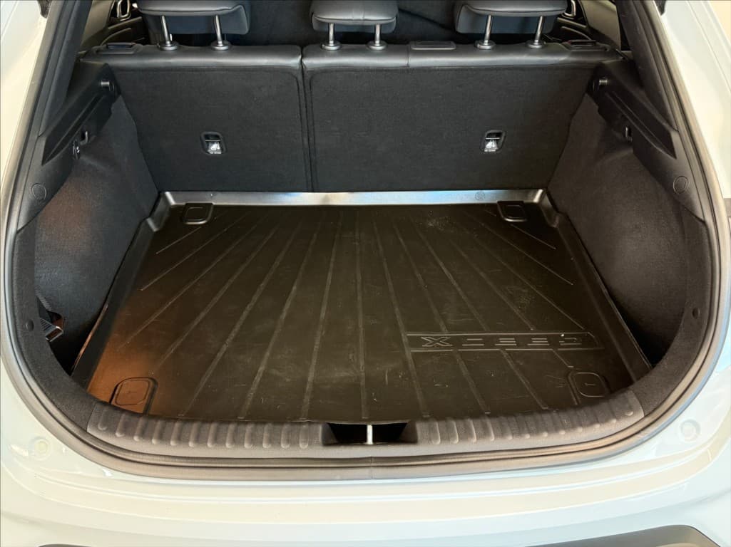 2023 Kia XCEED - 33