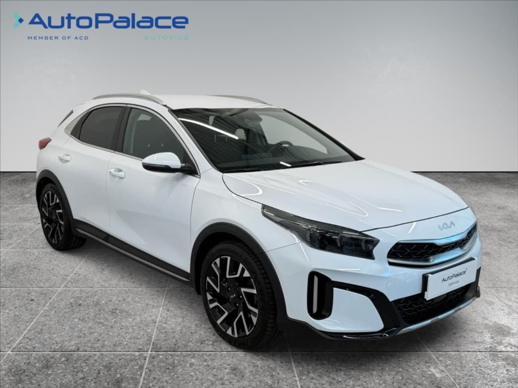 2023 Kia XCEED - 5