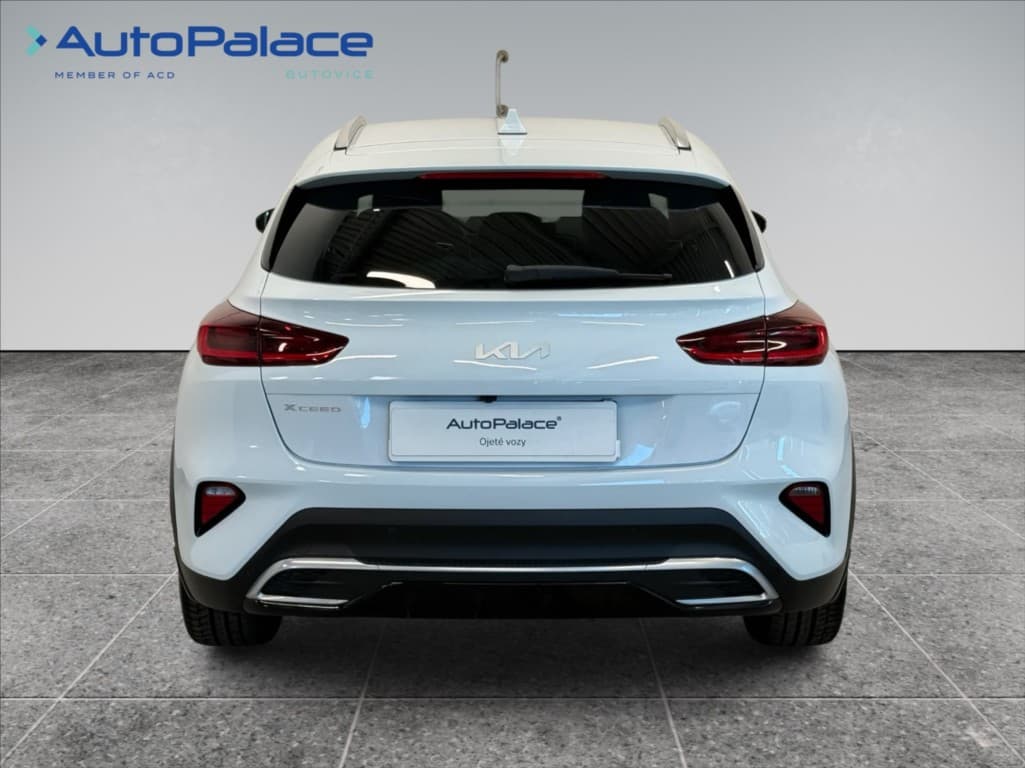 2023 Kia XCEED - 9