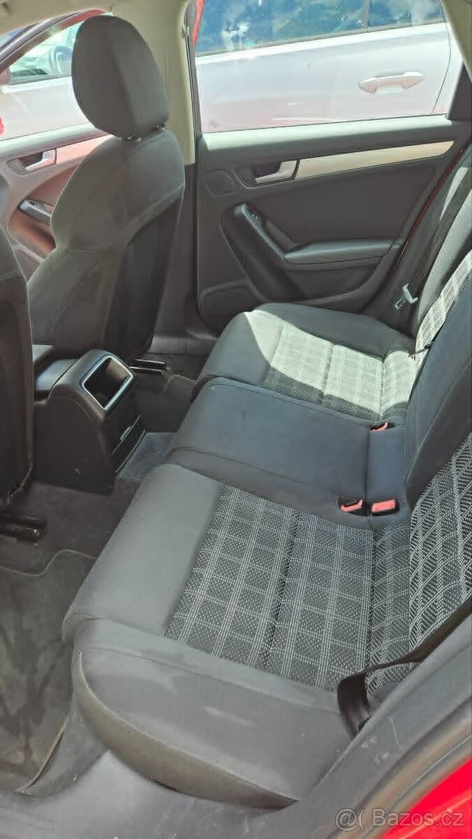 2010 Audi A4 - 34