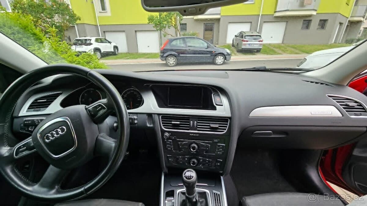 2010 Audi A4 - 25