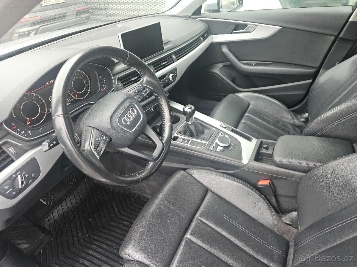 2017 Audi A4 - 13