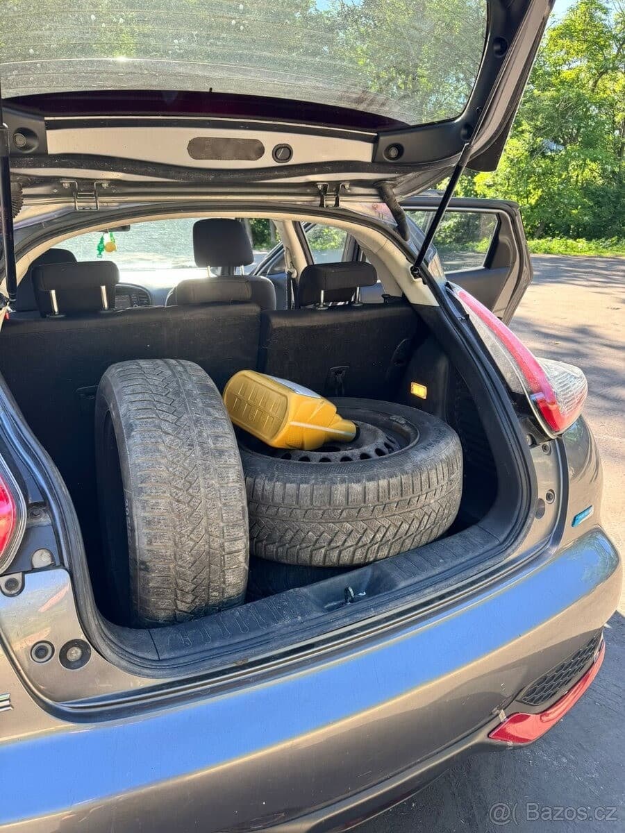 2015 Nissan JUKE - 21