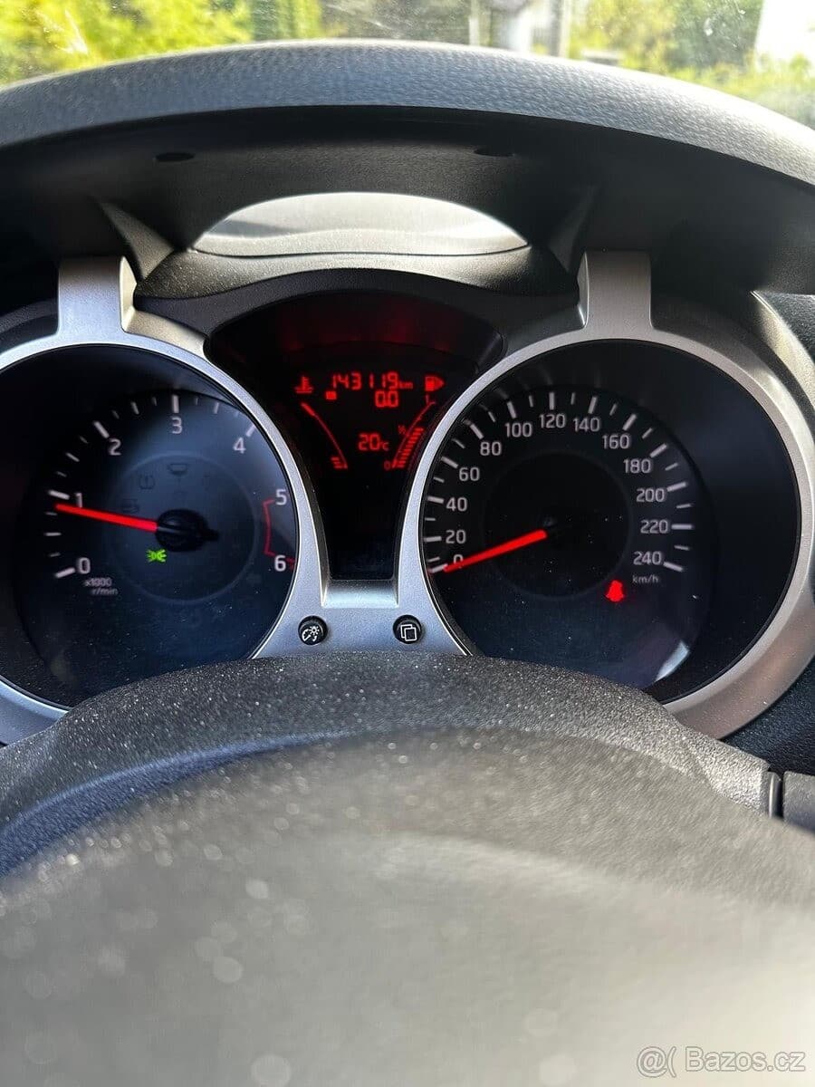 2015 Nissan JUKE - 31
