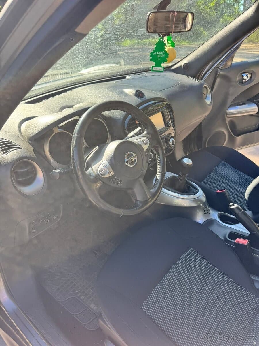 2015 Nissan JUKE - 5
