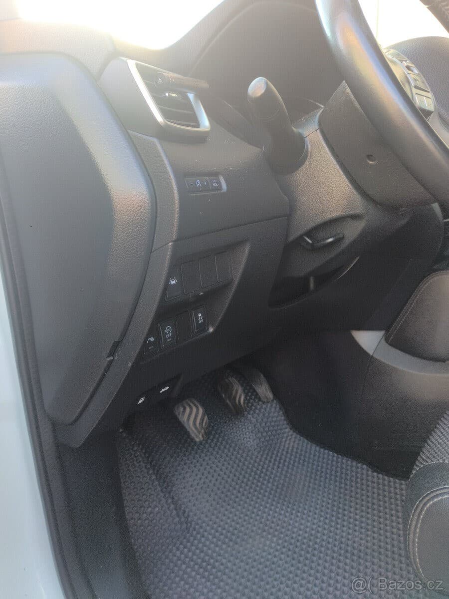 2016 Nissan QASHQAI - 39