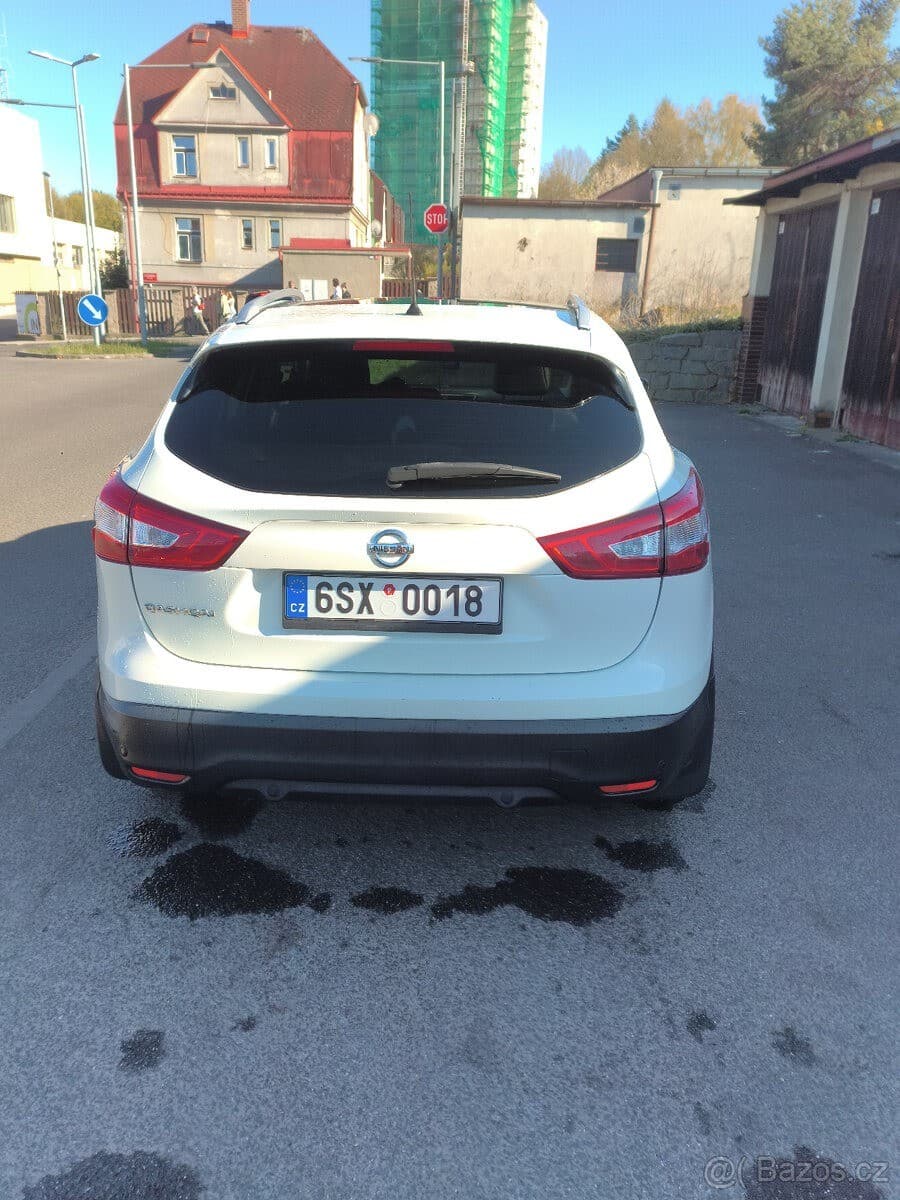 2016 Nissan QASHQAI - 11
