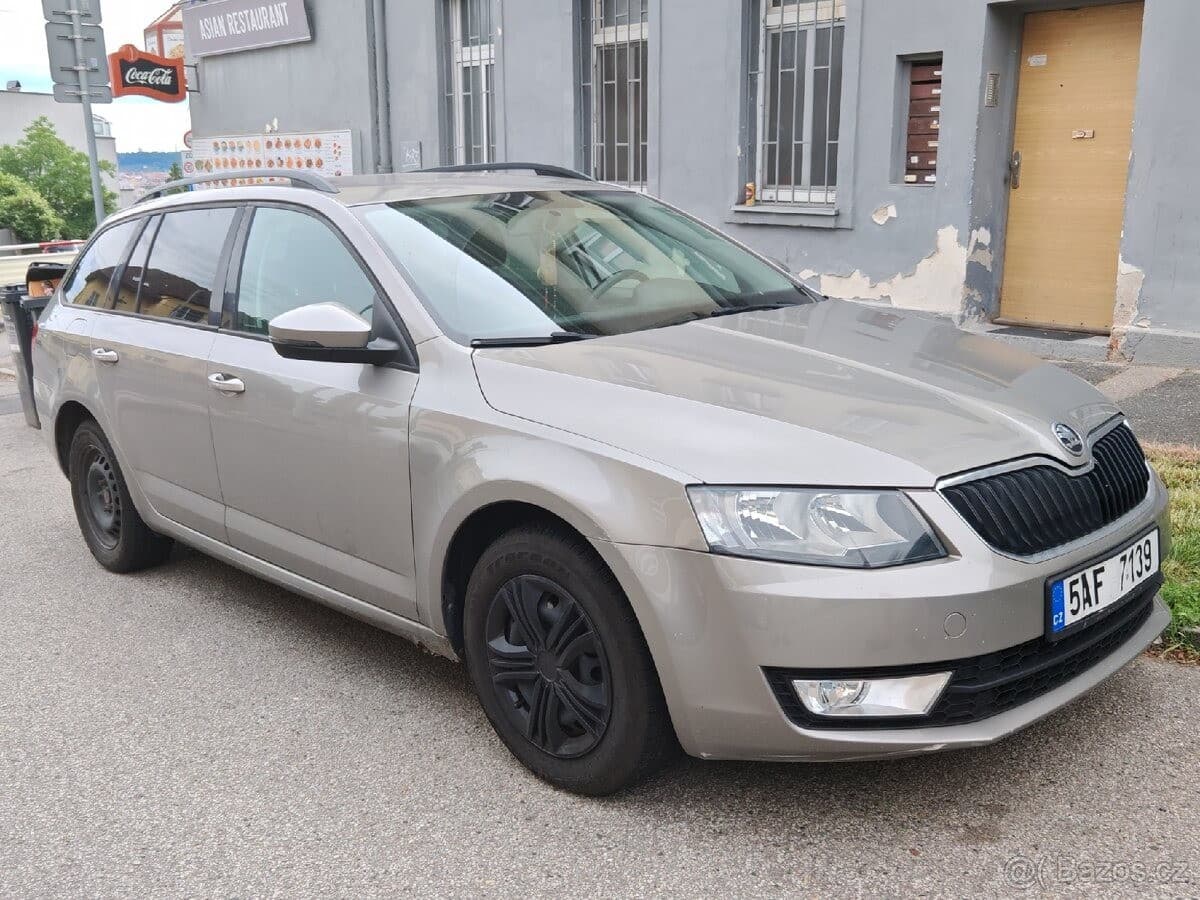Škoda OCTAVIA - 16